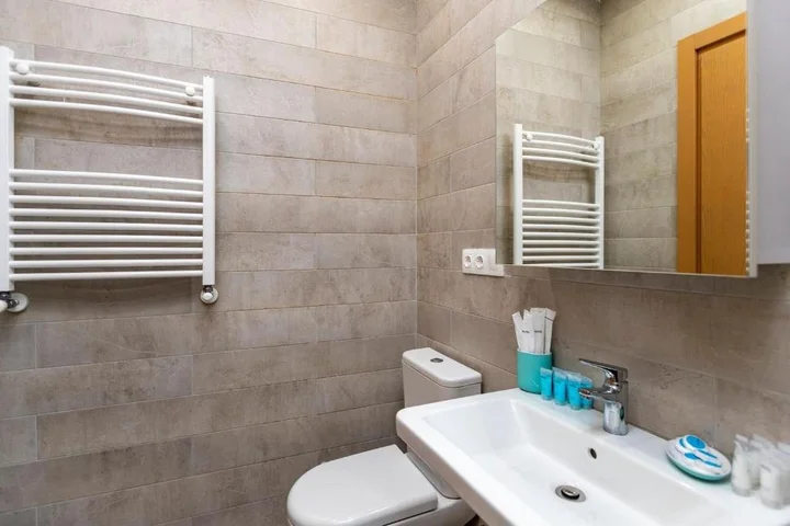 Бакуриани: Stylish Apartment Near Rooms Hotel