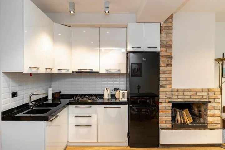Бакуриани: Stylish Apartment Near Rooms Hotel