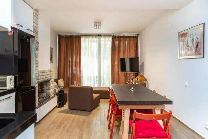 Бакуриани: Stylish Apartment Near Rooms Hotel