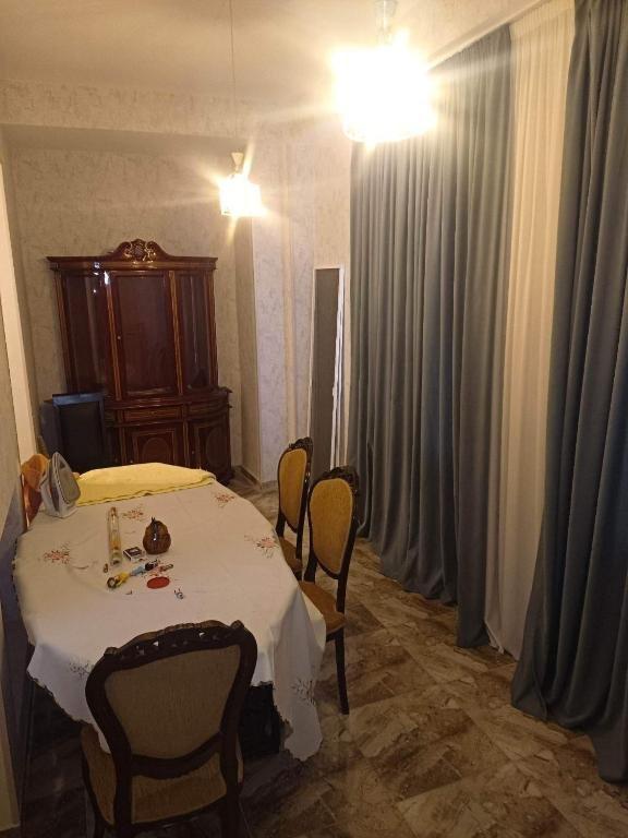 Сигнахи: Amazing apartment in Signagi