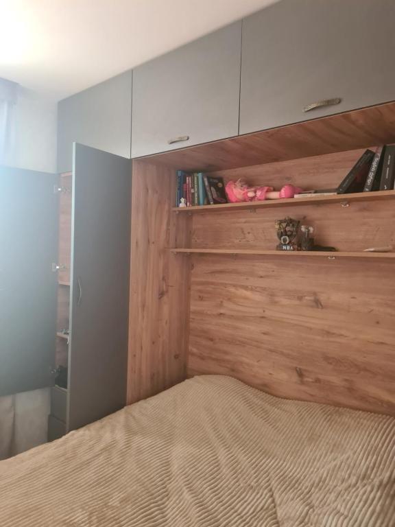Деканашвилеби: FG Apart Hotel