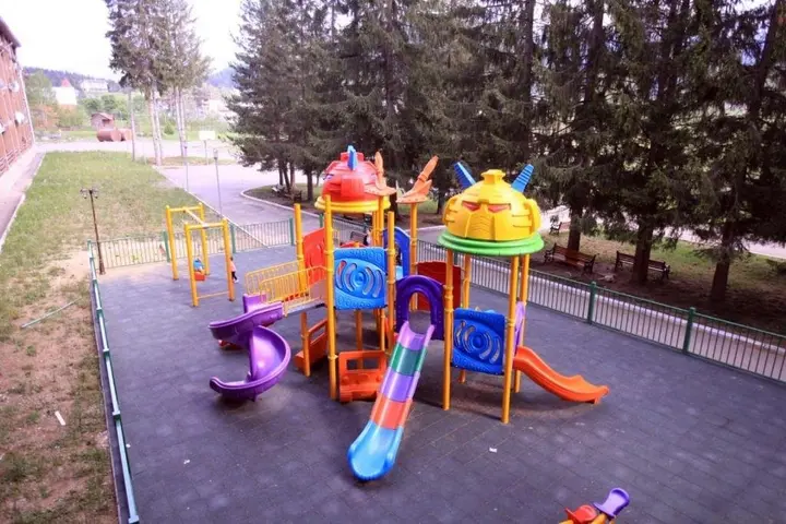 Бакуриани: Bakuriani City ApartHotel