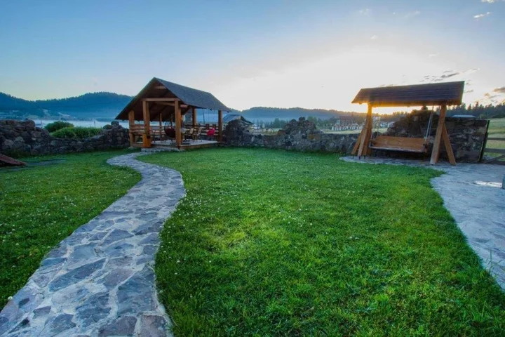 Бакуриани: Hotel in Bakuriani