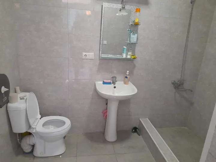 Амбролаури: Hotel In Racha