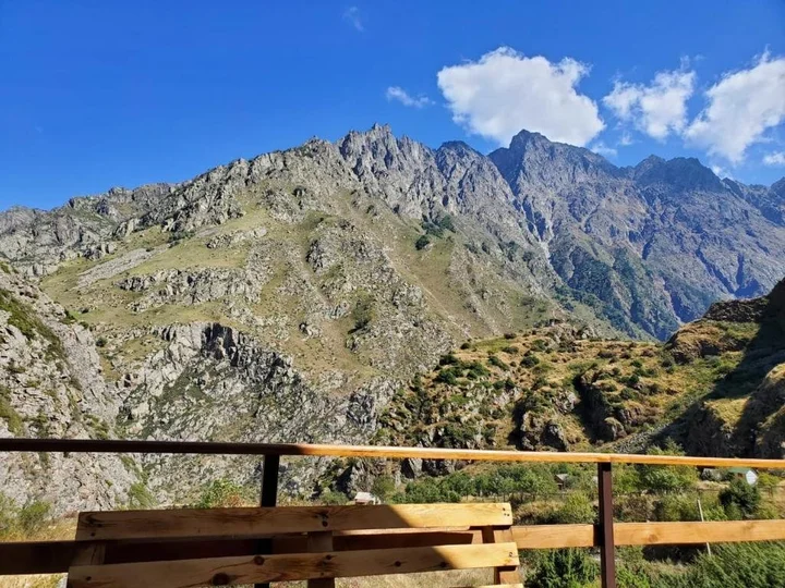 Степанцминда: Off Inn Kazbegi - cottages