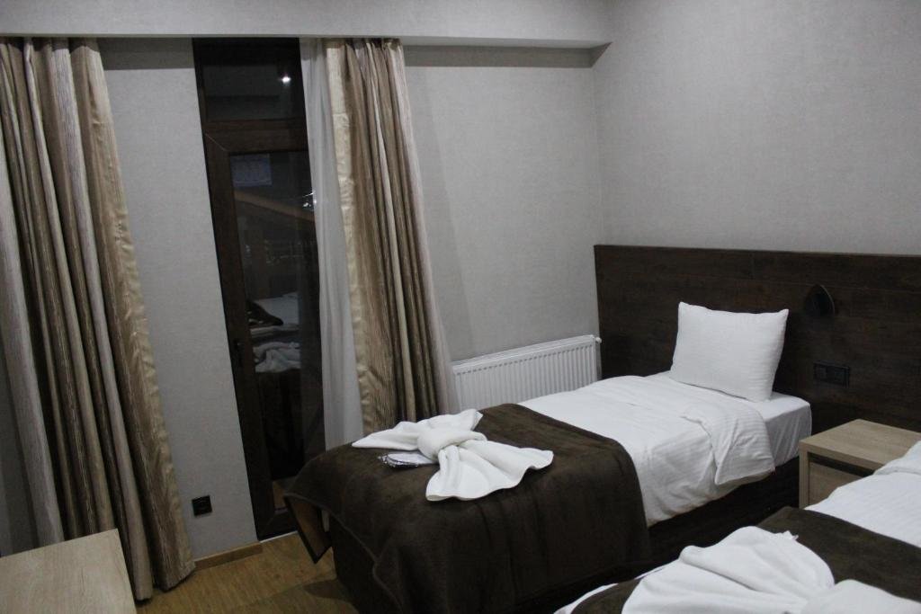 Бакуриани: Ledi Hotel