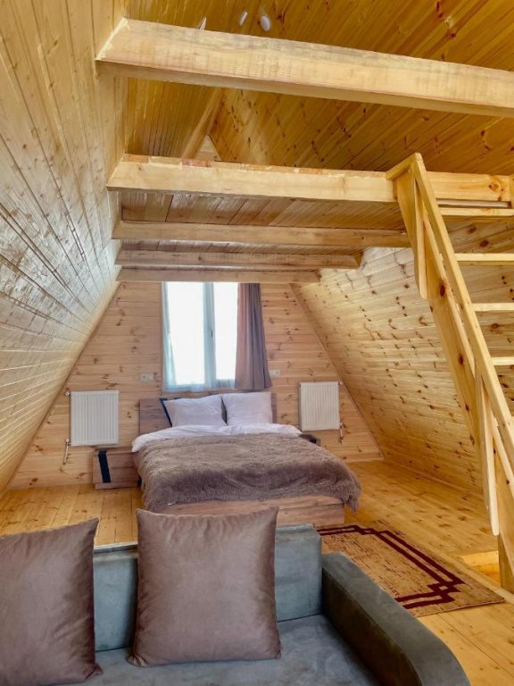 Степанцминда: Гостевой дом Twin cottages kazbegi