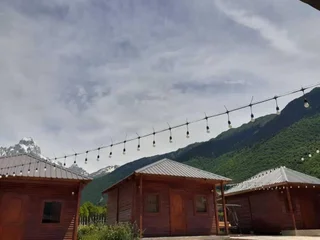 Местиа: Guest House Ushba Gate