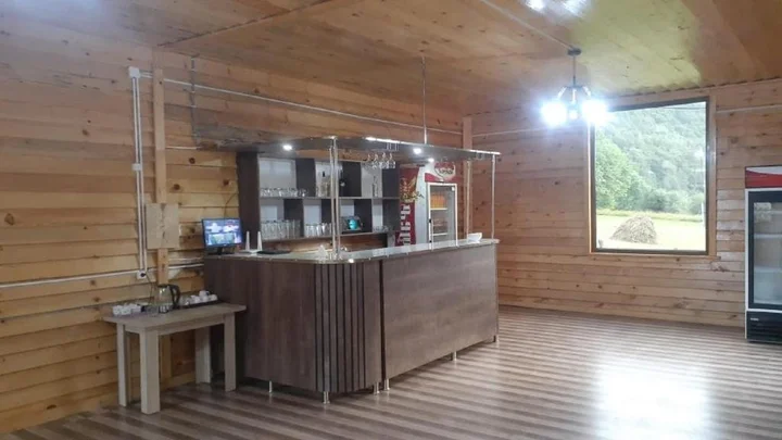 Местиа: Guest House Ushba Gate