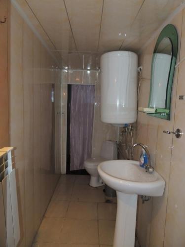Местиа: Maizer Qaldani Guesthouse