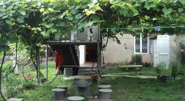 Местиа: Ciu Bebos Sweet House