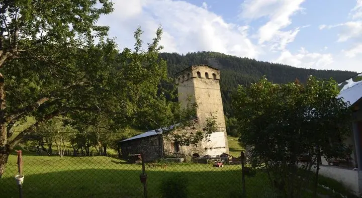 Местиа: Maias Guesthouse