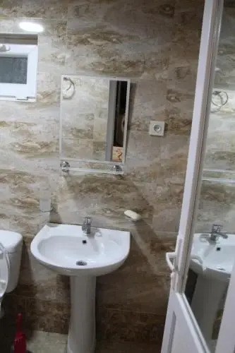 Местиа: Guesthouse "Girgvliani"