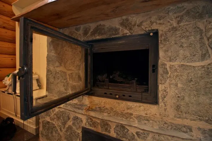 Бакуриани: Canadian Log House