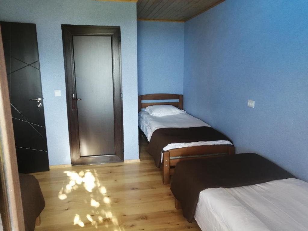 Омало: Hotel Kepney
