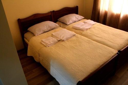Амбролаури: Traveler's Hotel