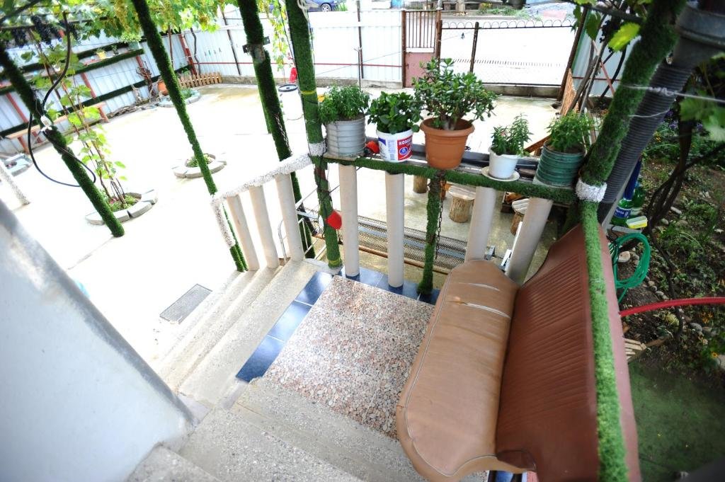 Амбролаури: Chelo Guesthouse