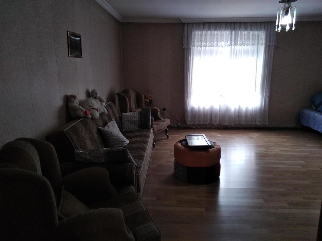 Амбролаури: Chelo Guesthouse
