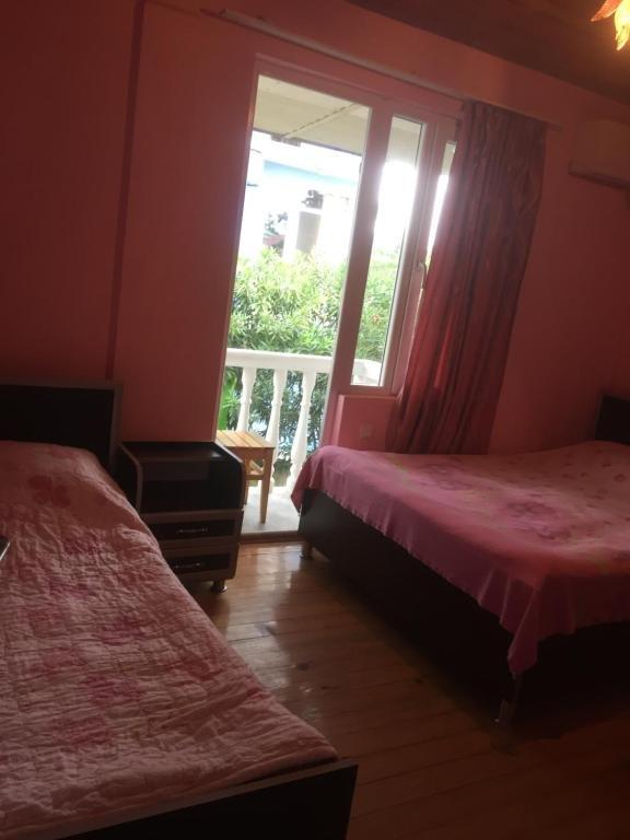 Уреки: Nino Guest House
