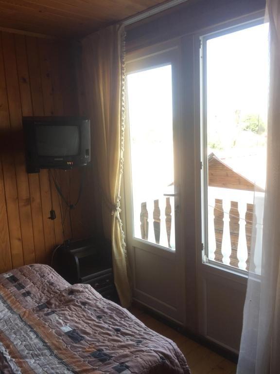 Уреки: Nino Guest House