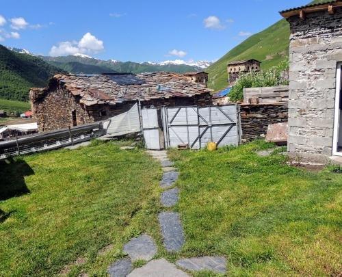 Ушгули: Ushgulitour`s Guesthouse