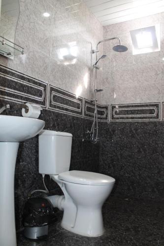 Сигнахи: Guest House Staar