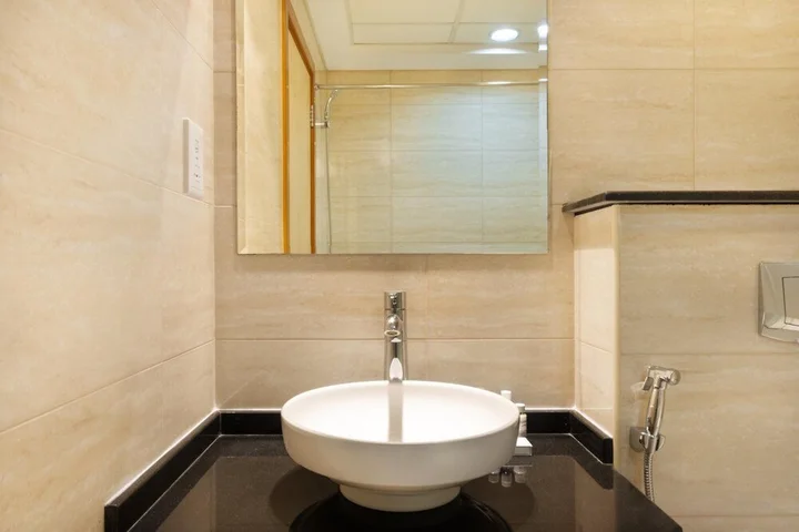 Дубай: One Bedroom Ocean Heights Dubai Marina