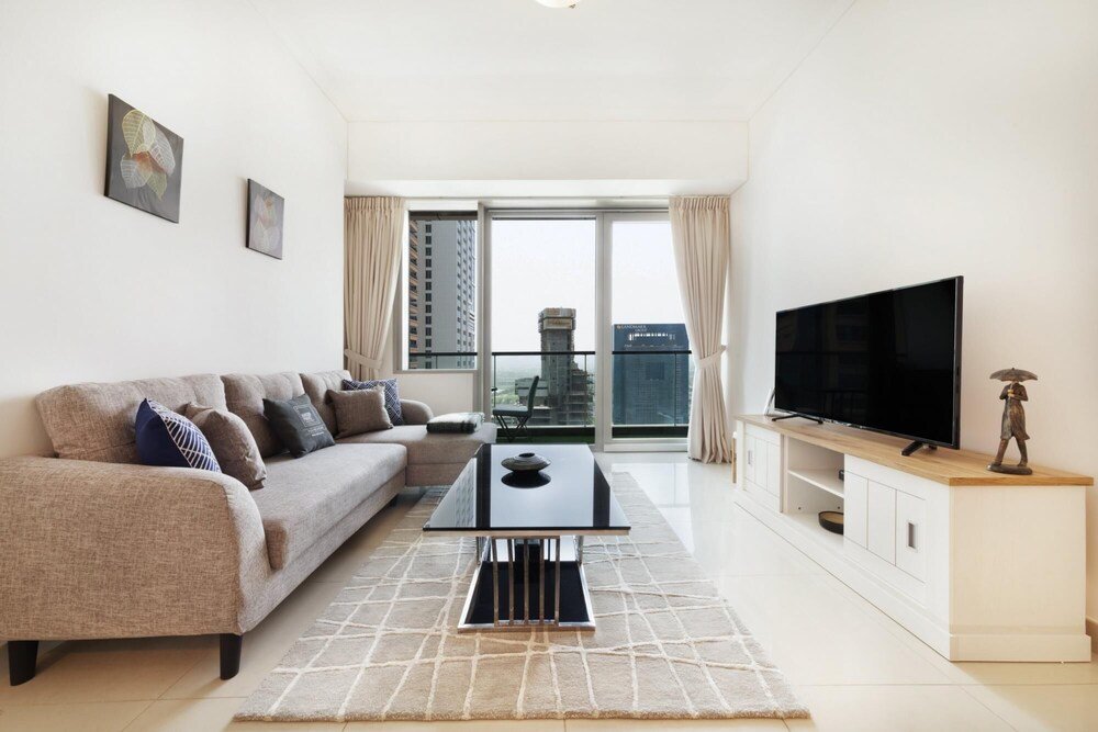 Дубай: One Bedroom Ocean Heights Dubai Marina