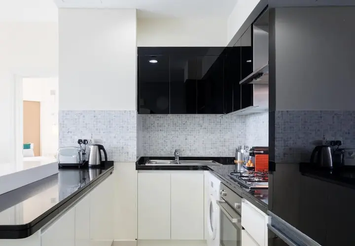 Дубай: Luxury Urban Retreat w Burj Khalifa Views