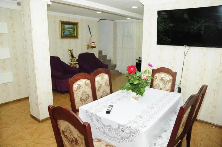Боржоми: Guest House IVO