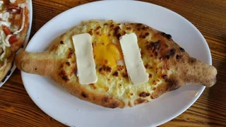 Боржоми: George's guesthouse
