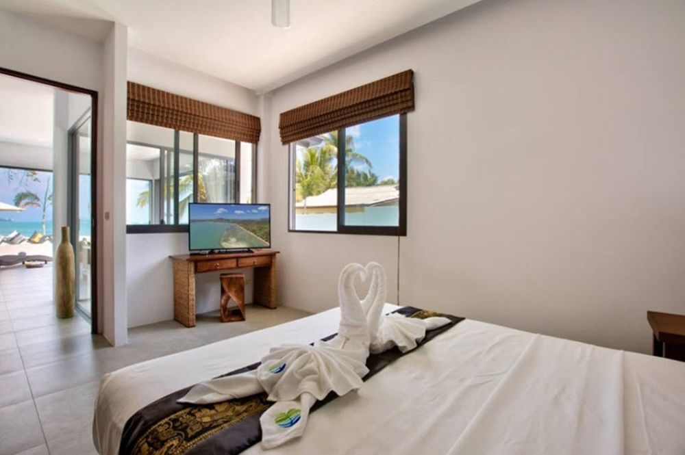1 Bedroom Beautiful Beachfront Villa — фото 4