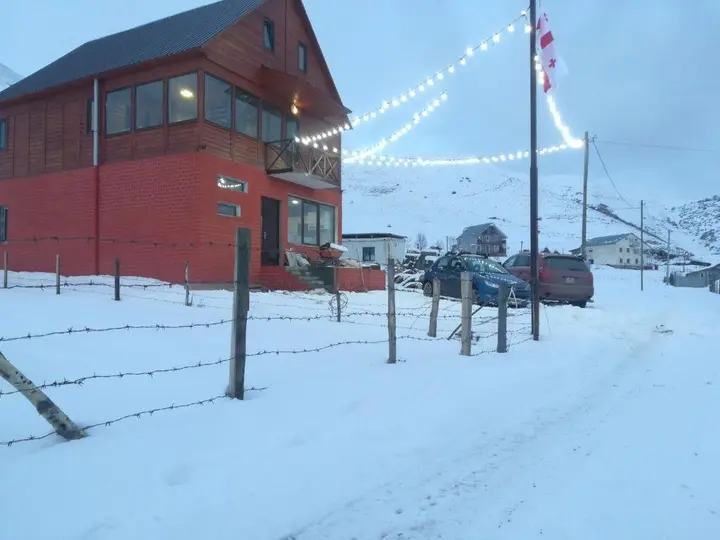 Гудаури: family hotel Mtamta