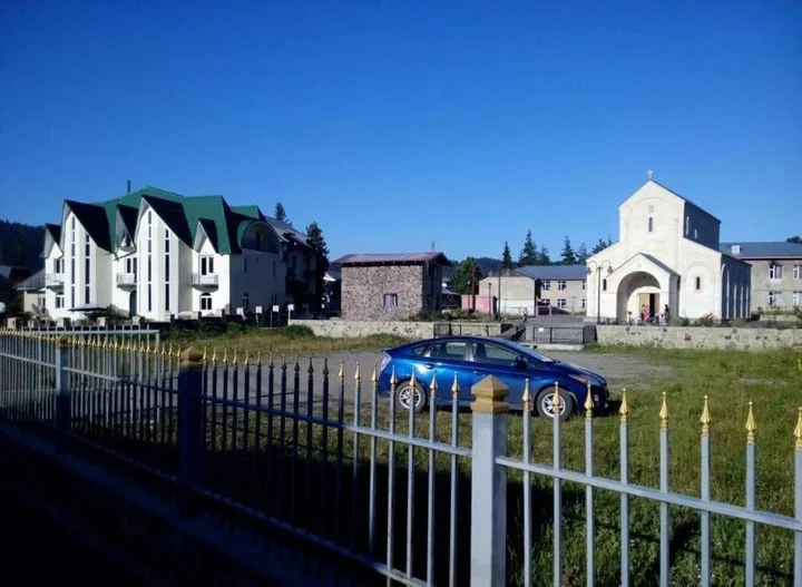 Бакуриани: Hotel Tinatin