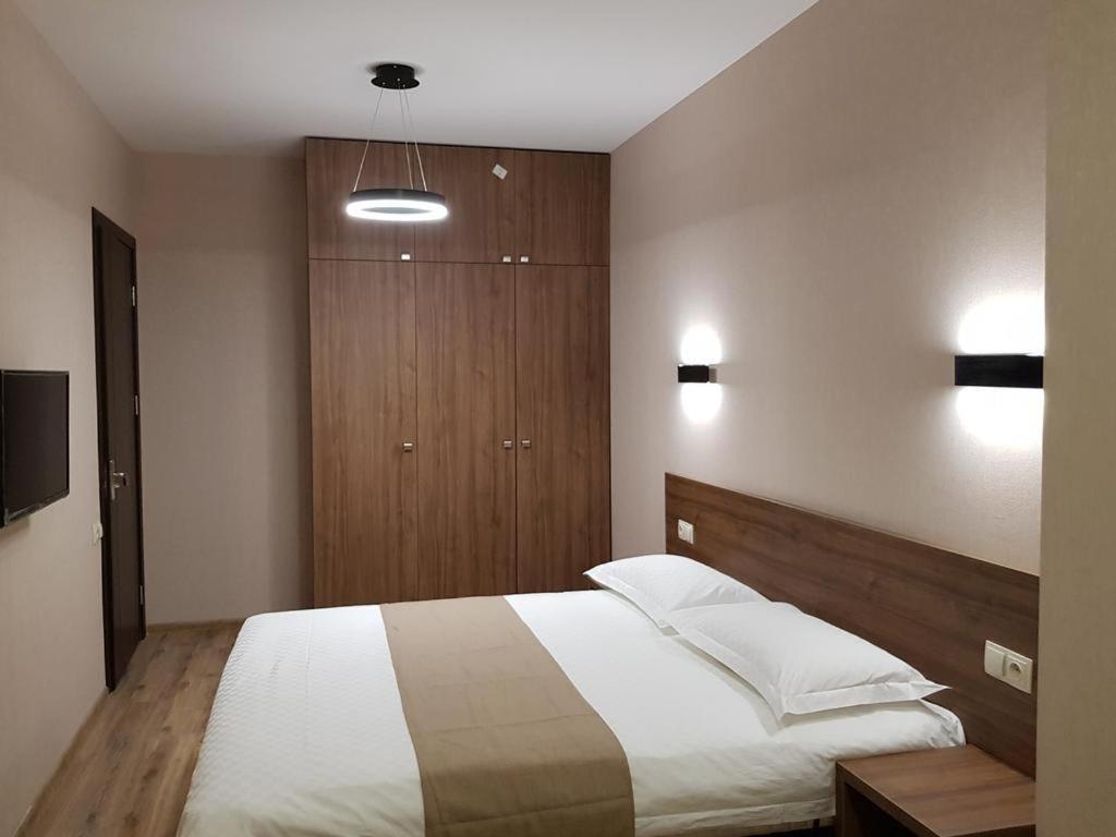 Бакуриани: Apart Hotel Crystal Resort (BAKURIANI)