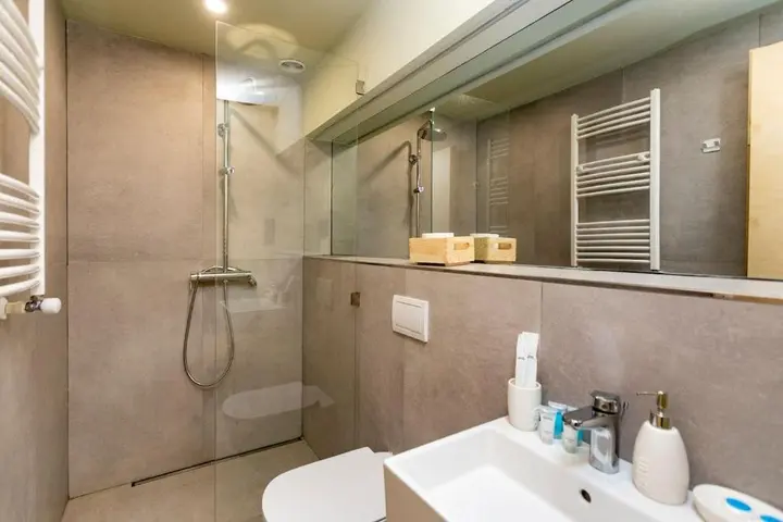 Бакуриани: ❆Specious & Stylish Hotel Apartment Near Rooms Hotel in Bakuriani ❆