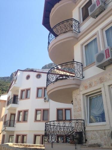 Каш: Cinar Boutique Homes