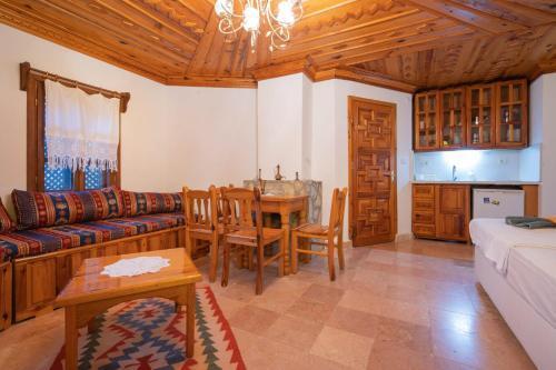Акьяка: Villa Yonca