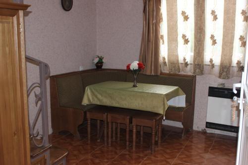 Боржоми: Guest House Dato
