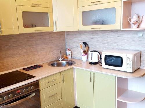 Новокузнецк: Pavlovskogo 15 Apartments