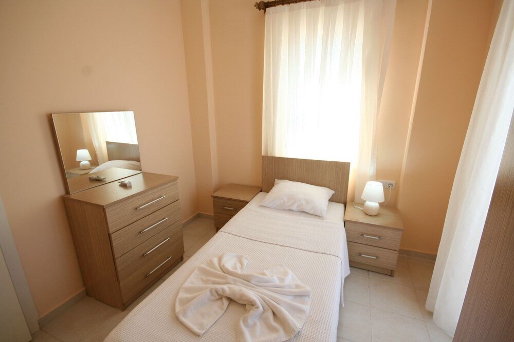 Милас: Important Group Turqouise Villa Liana