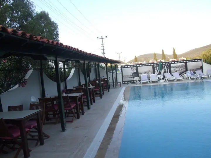 Голькой: Istanbul Hotel