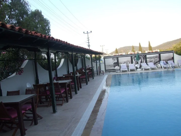 Голькой: Istanbul Hotel
