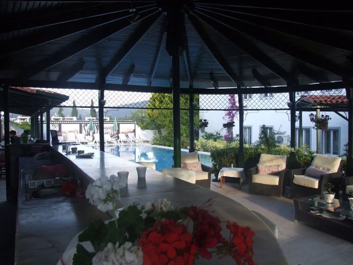 Голькой: Istanbul Hotel