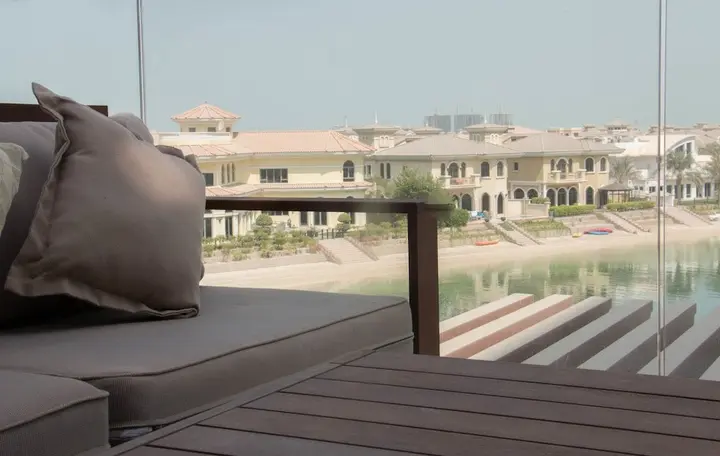 Дубай: One Perfect Stay - Palm Views East