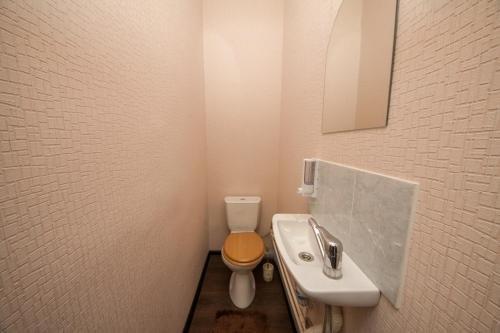 Красноярск: Kvartirov Apartment Shakhterov 42