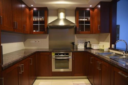 Дубай: Downtown Apartments with Fountain and Burj Khalifa View