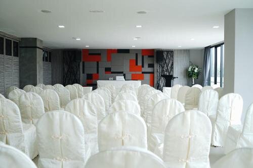 Кхлонг-Янг: deVloft hotel Korat