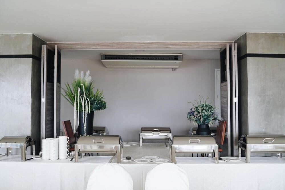 Кхлонг-Янг: deVloft hotel Korat