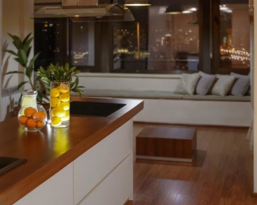 Баку: Modern Apartments with city view